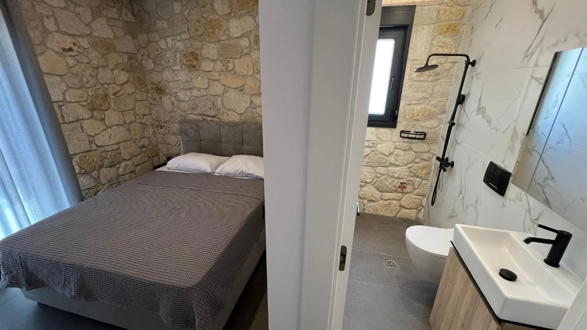Exclusive New Villa With Private Pool - 2Br Nea Fokea Holiday home
